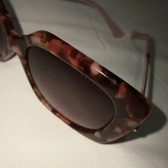 TED BAKER LONDON BROWN TORTOISE SHELL CAT EYE WOMENS SUNGLASSES WITH CASE